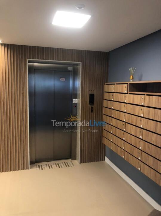 Apartamento para aluguel de temporada em Florianopolis (Praia dos Ingleses)