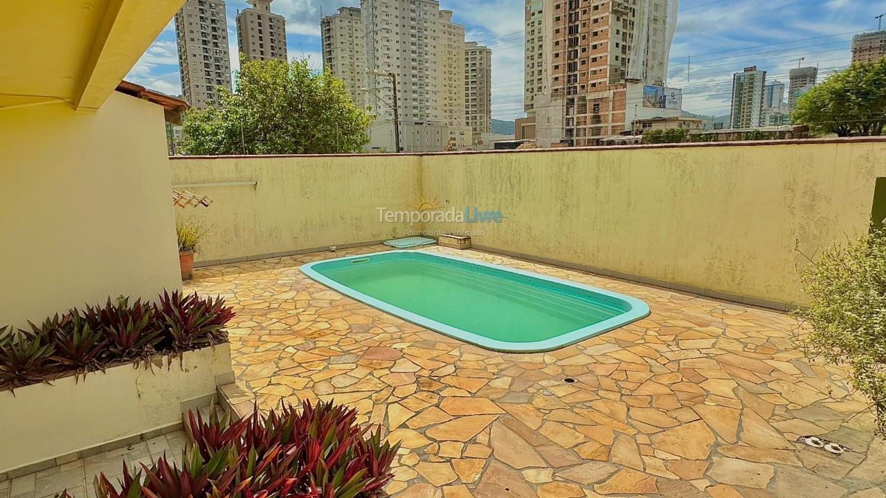 Casa para alquiler de vacaciones em Itapema (Tabuleiro)