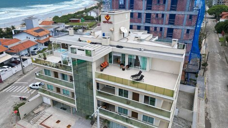 175 - Extraordinary Duplex Penthouse in Mariscal