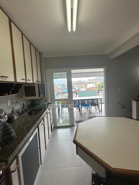 Apartamento para alquiler de vacaciones em Ubatuba (Praia Grande)