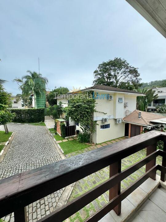 Casa para alquiler de vacaciones em São Sebastião (Praia do Engenho)