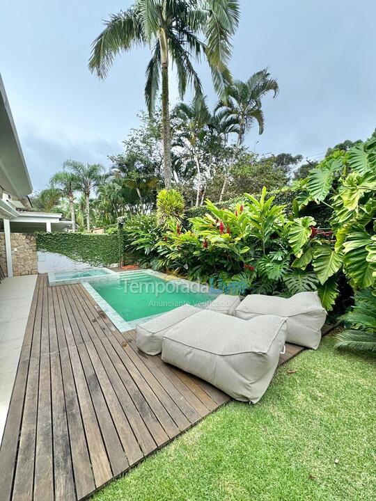 Casa para alquiler de vacaciones em São Sebastião (Praia do Engenho)