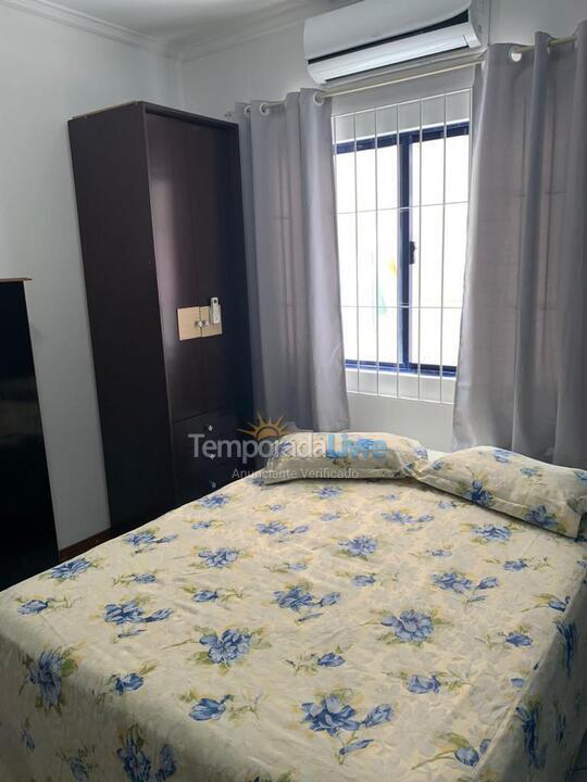 Apartamento para aluguel de temporada em Itapema (Meia Praia)