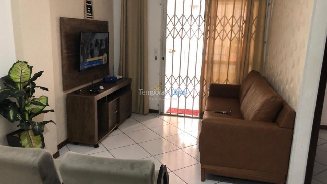 Apartamento para aluguel de temporada em Itapema (Meia Praia)