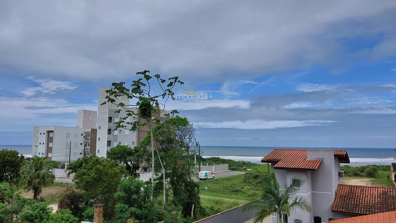 Casa para alquiler de vacaciones em Itapoá (Balneário Rio Gracioso)