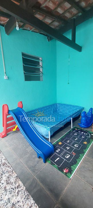 Casa para aluguel de temporada em Mongaguá (Itaoca)