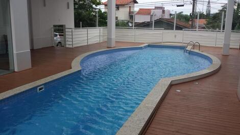 Leautiful Apartment 300 meters from the Campeche Beach Florianopolis