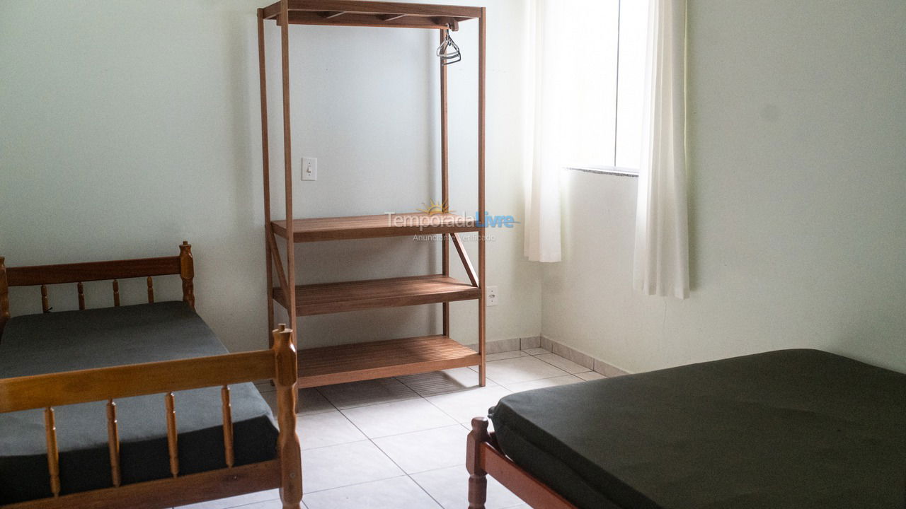 Apartamento para alquiler de vacaciones em Itapoá (Balneário Cambiju)