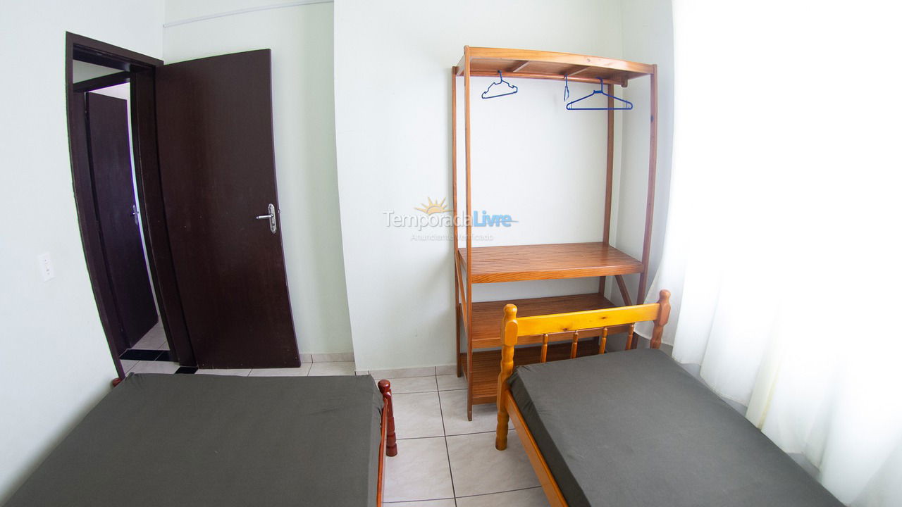 Apartamento para alquiler de vacaciones em Itapoá (Balneário Cambiju)