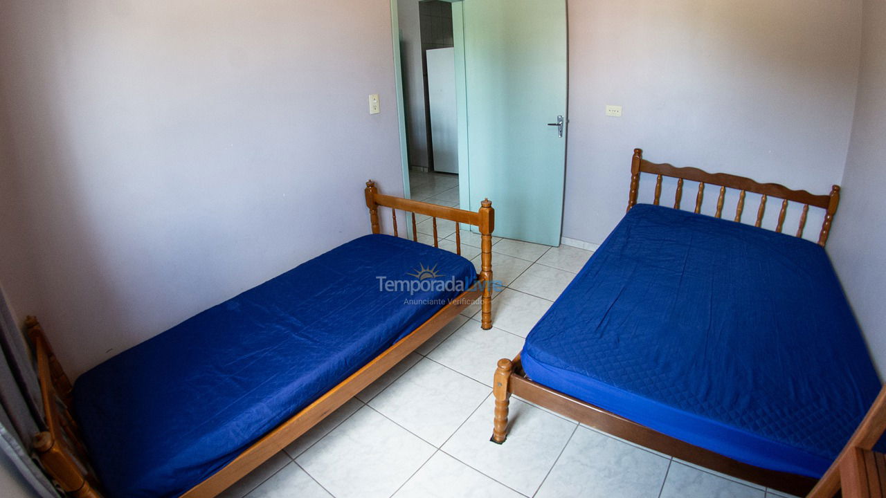 Apartamento para alquiler de vacaciones em Itapoá (Balneário Cambiju)