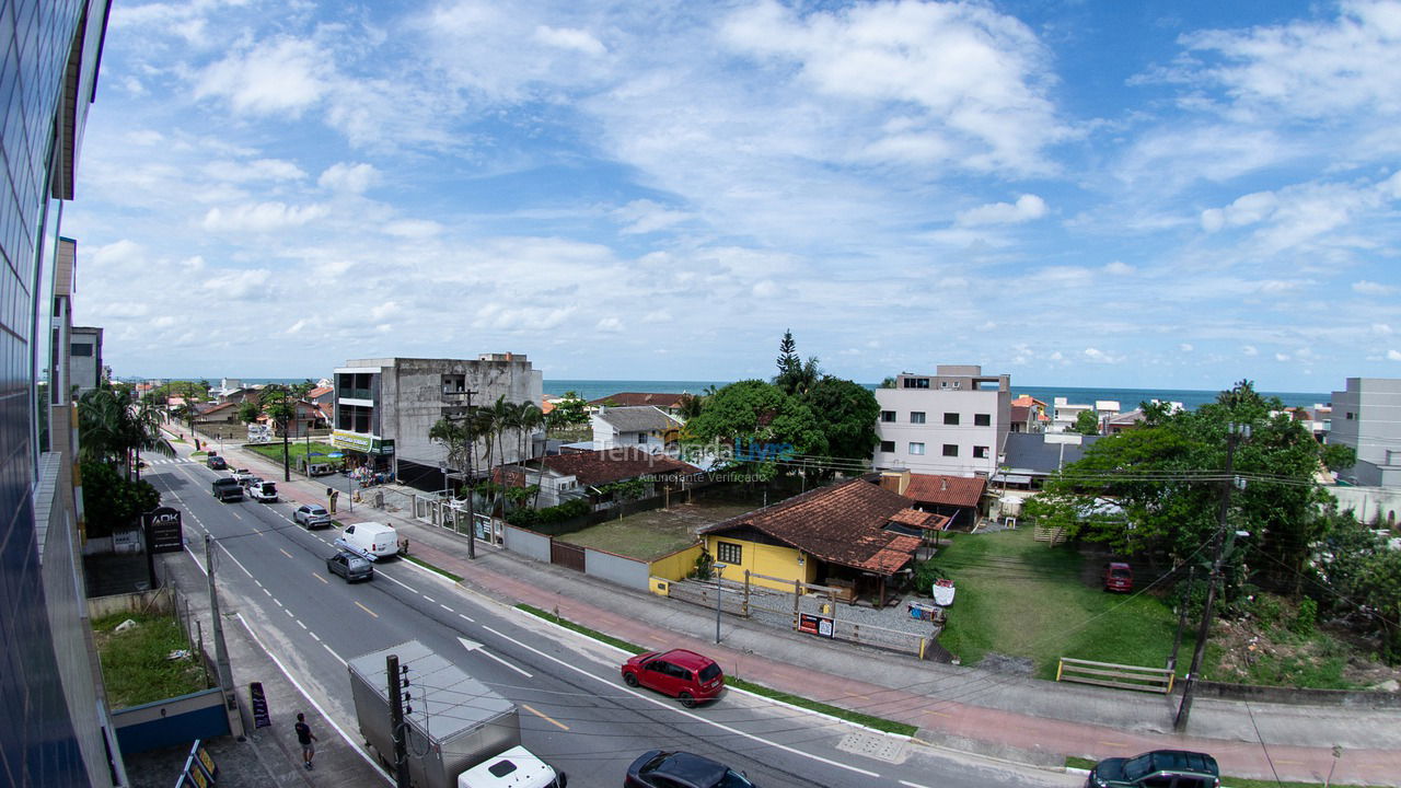 Apartamento para alquiler de vacaciones em Itapoá (Balneário Cambiju)