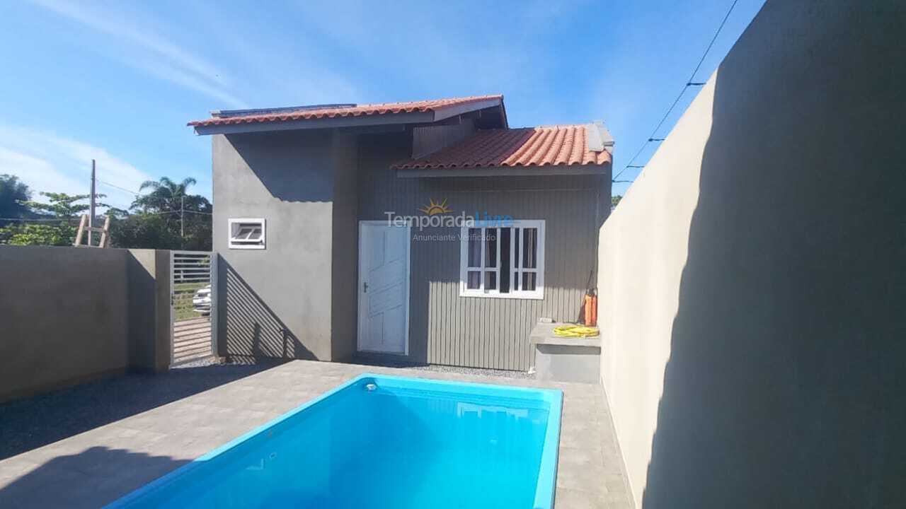 Casa para alquiler de vacaciones em Bombinhas (Mariscal)