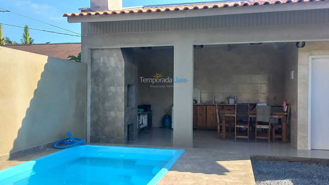 Casa para alquiler de vacaciones em Bombinhas (Mariscal)