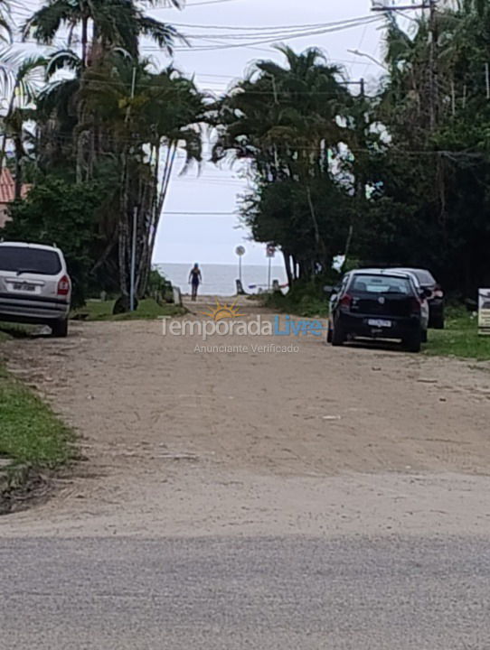 Casa para alquiler de vacaciones em Bertioga (Praia do Indaiá)