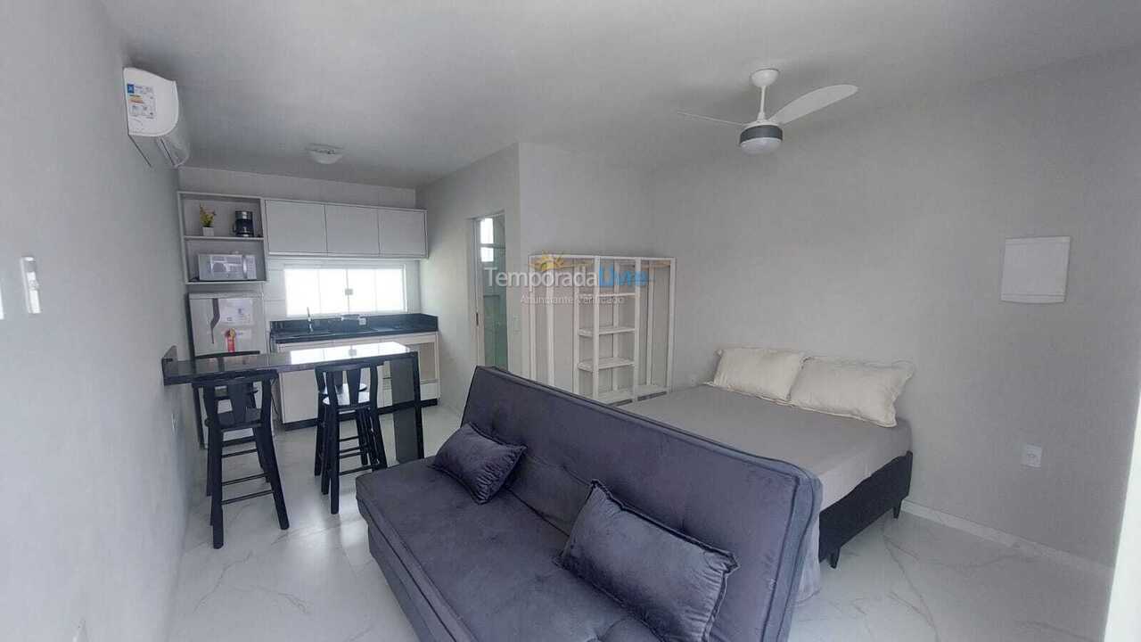 Apartamento para aluguel de temporada em Florianopolis (Praia dos Ingleses)