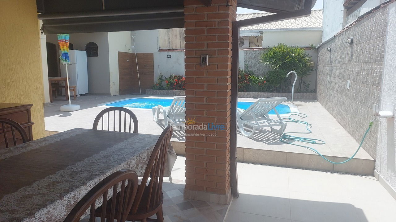 Casa para alquiler de vacaciones em Caraguatatuba (Indaiá)