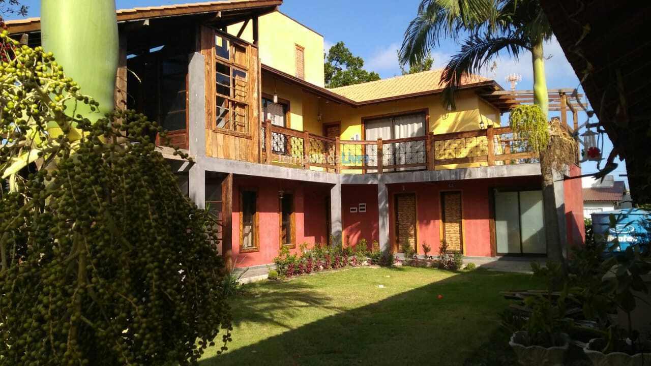 Casa para aluguel de temporada em Bombinhas (Mariscal)