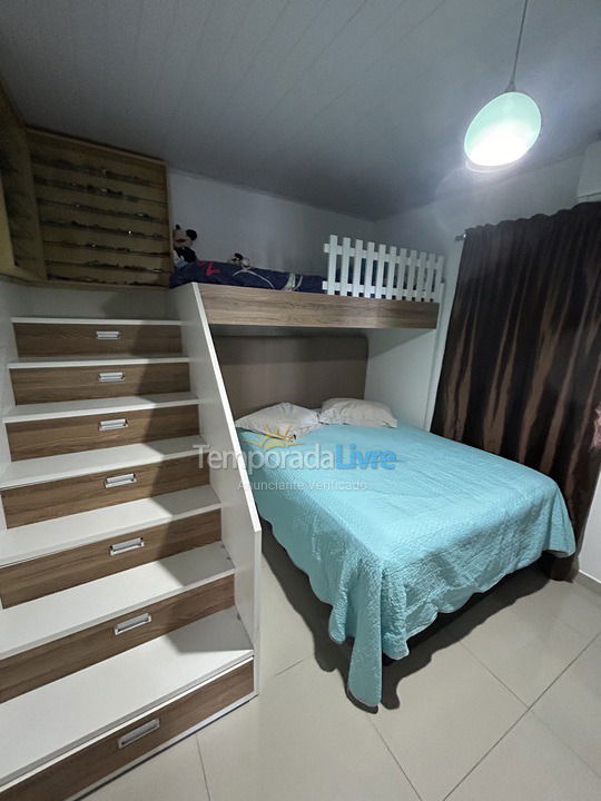 House for vacation rental in Bombinhas (Sertãozinho)