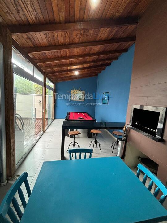 House for vacation rental in Bombinhas (Sertãozinho)