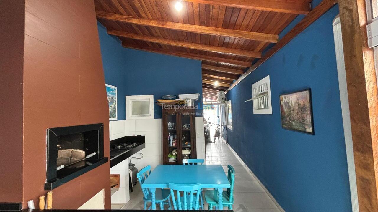 House for vacation rental in Bombinhas (Sertãozinho)