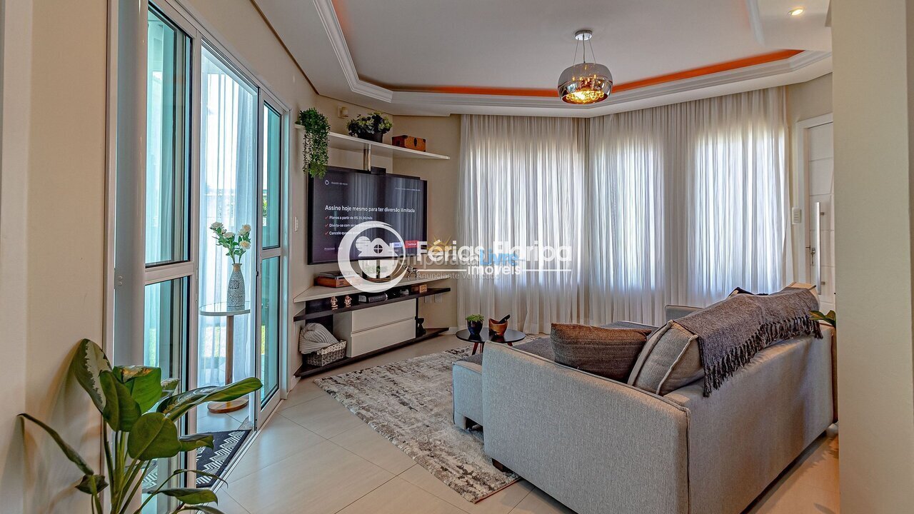 House for vacation rental in Florianopolis (Campeche)