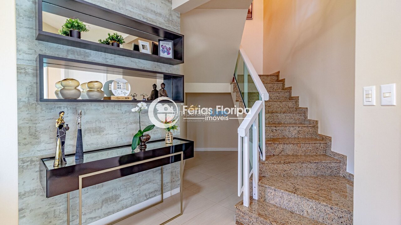 House for vacation rental in Florianopolis (Campeche)