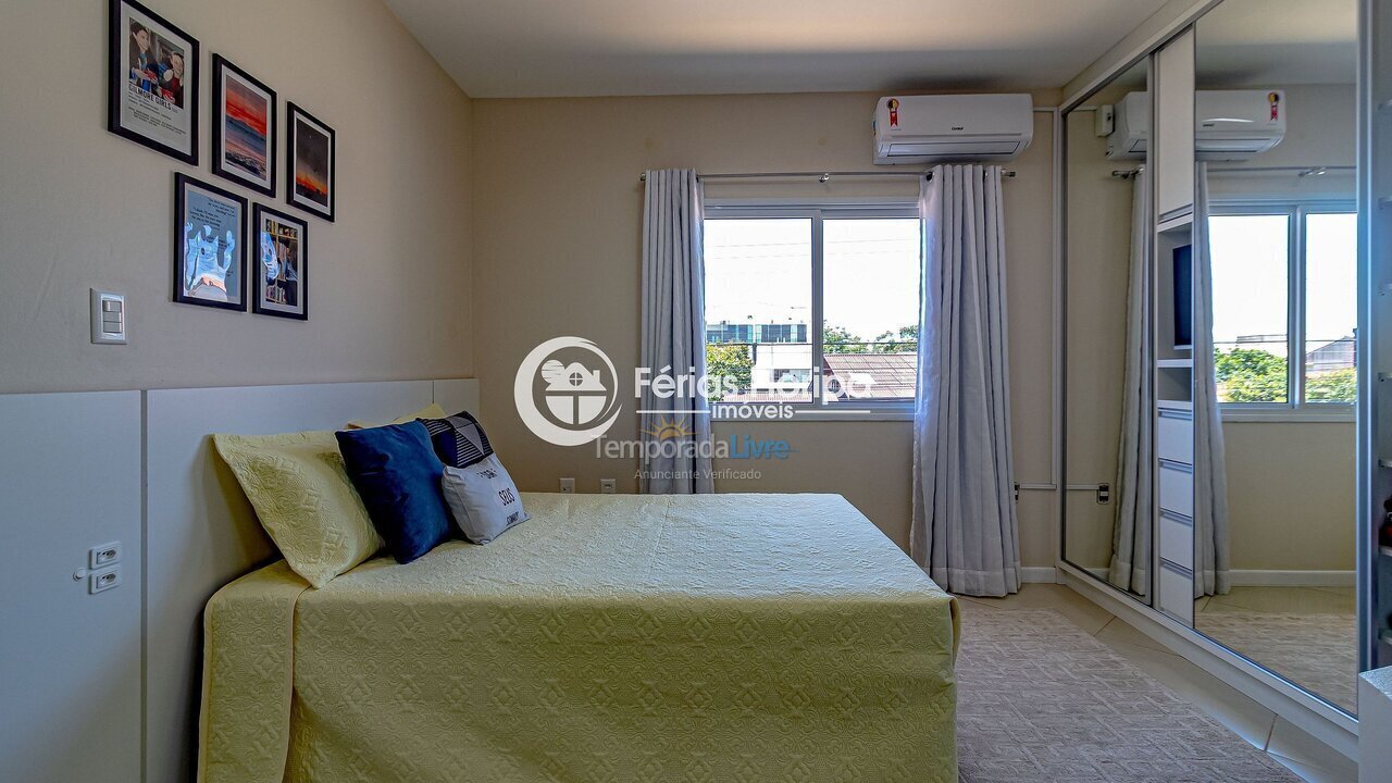 House for vacation rental in Florianopolis (Campeche)