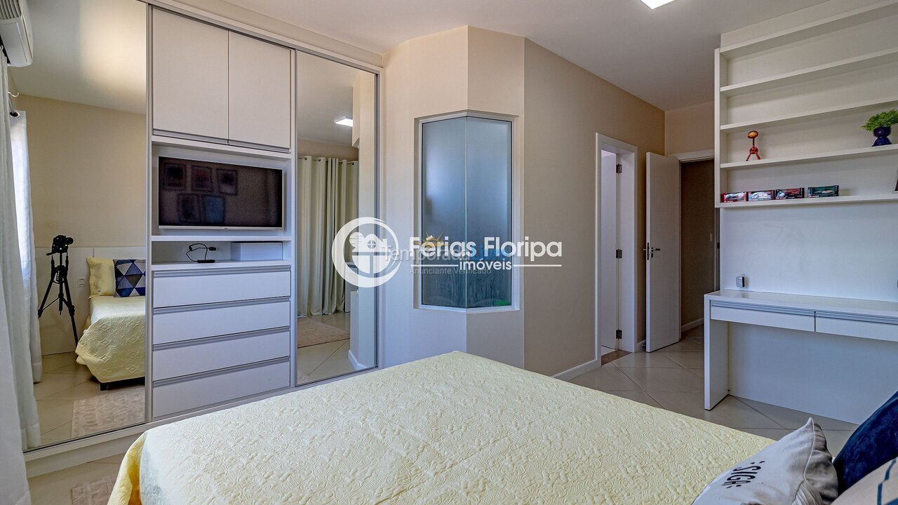 House for vacation rental in Florianopolis (Campeche)