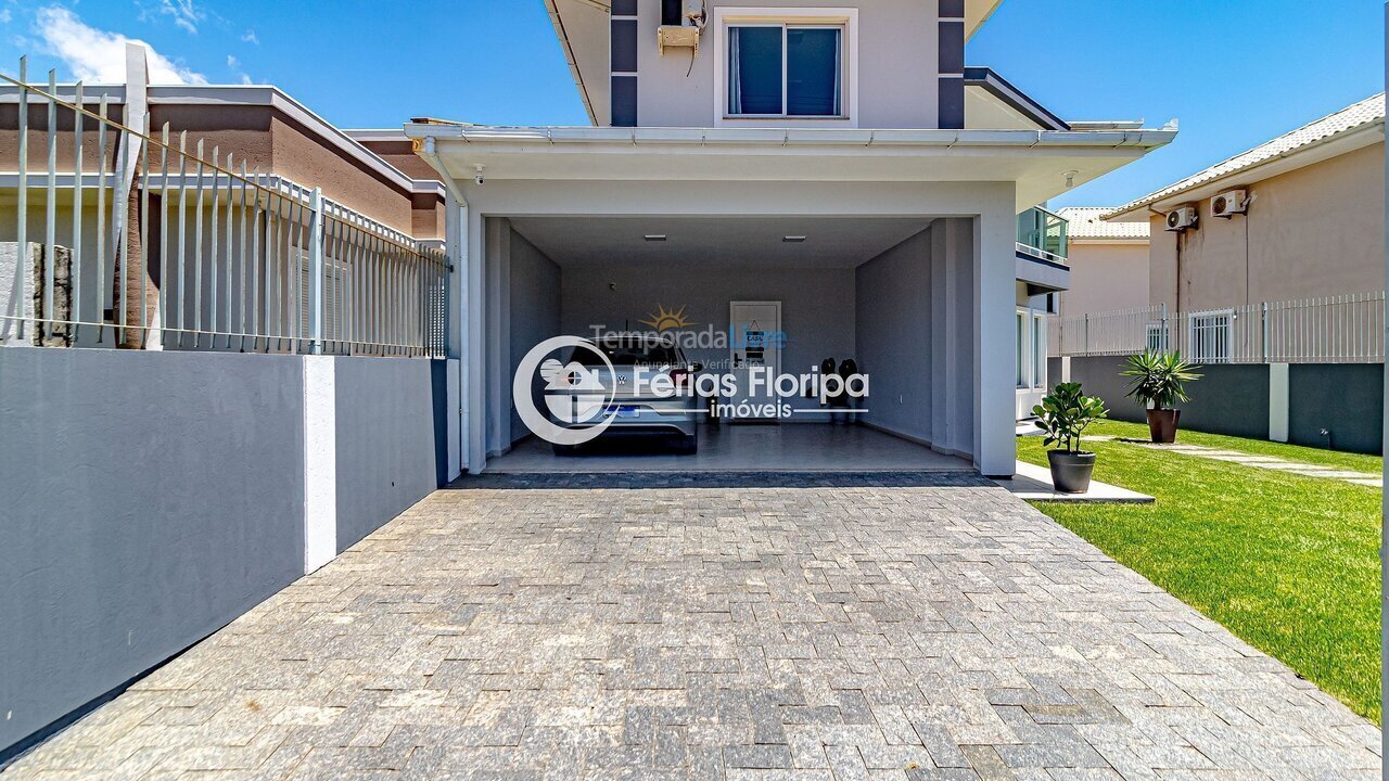 House for vacation rental in Florianopolis (Campeche)