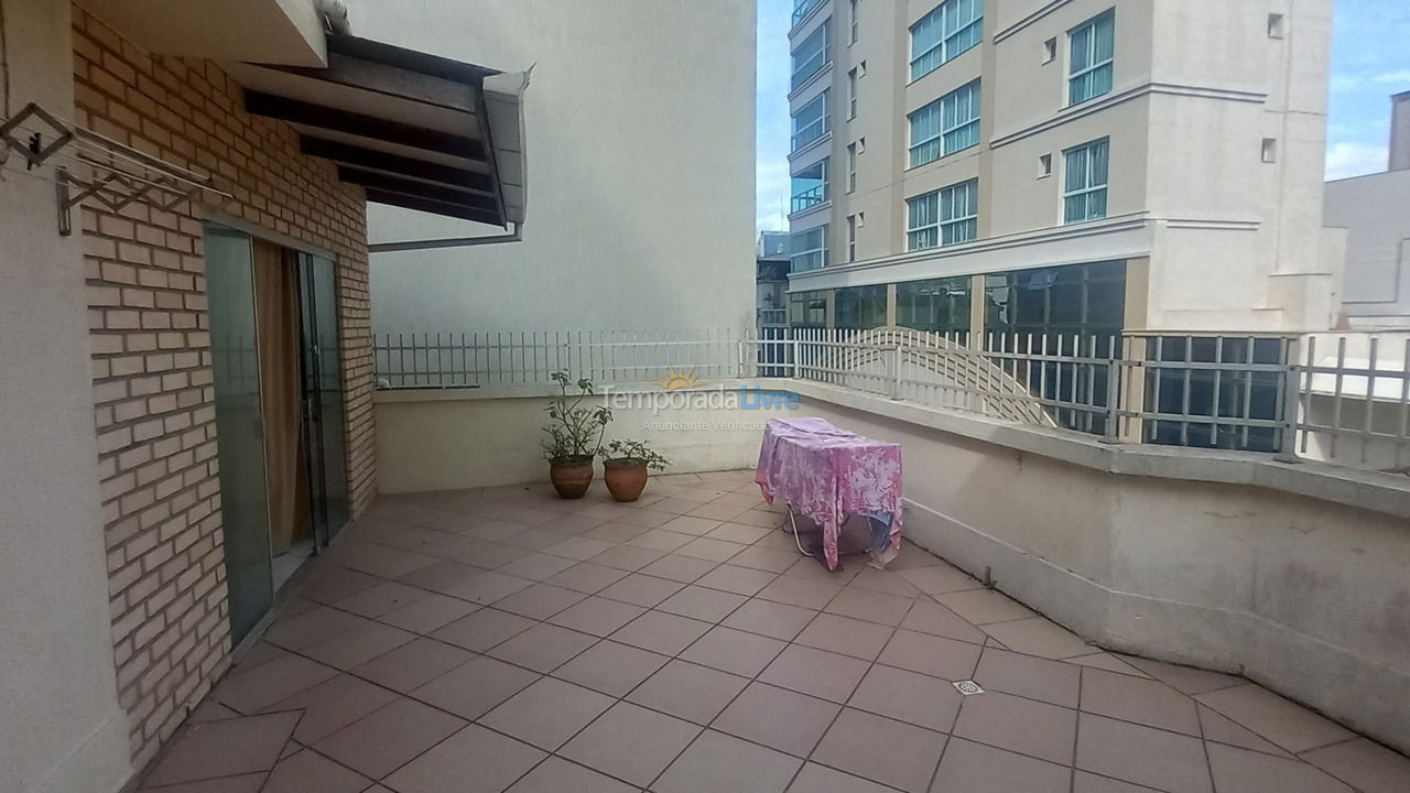 Apartment for vacation rental in Itapema (Meia Praia)