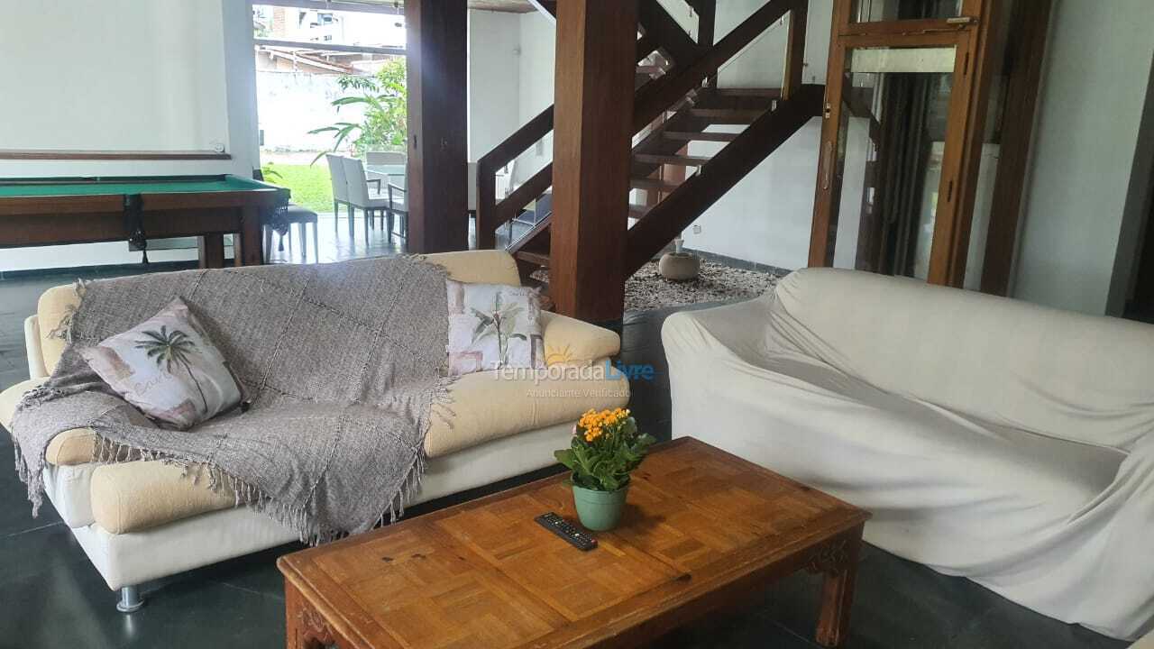 Casa para alquiler de vacaciones em Guarujá (Enseada)