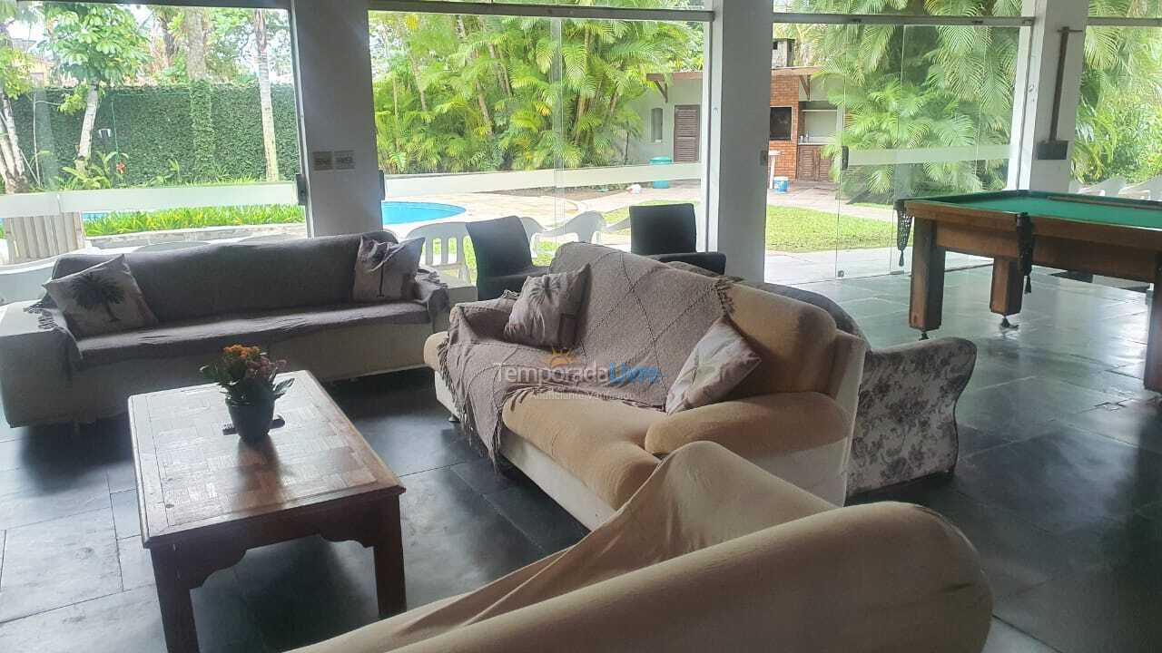 Casa para alquiler de vacaciones em Guarujá (Enseada)