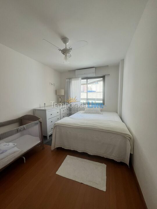 Apartamento para aluguel de temporada em Vila Velha (Praia da Costa)