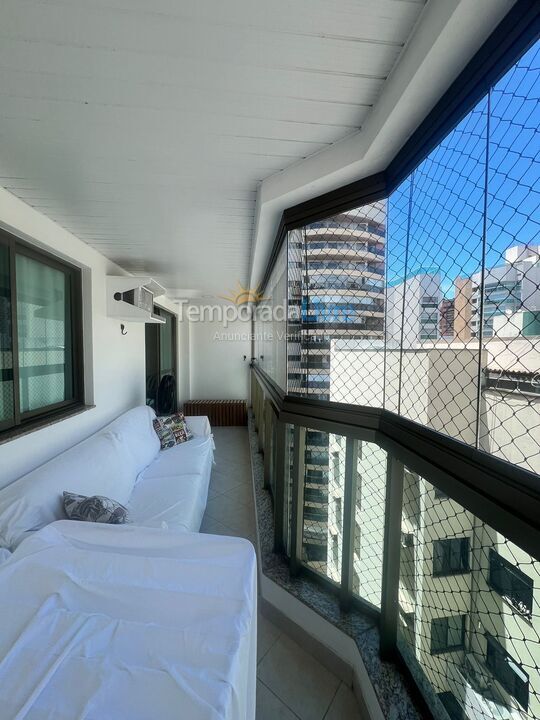 Apartamento para aluguel de temporada em Vila Velha (Praia da Costa)