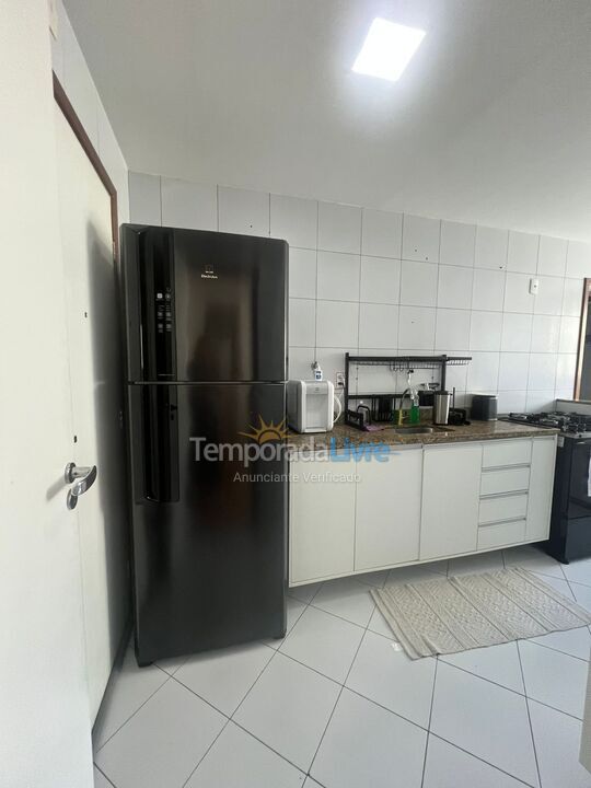 Apartamento para aluguel de temporada em Vila Velha (Praia da Costa)