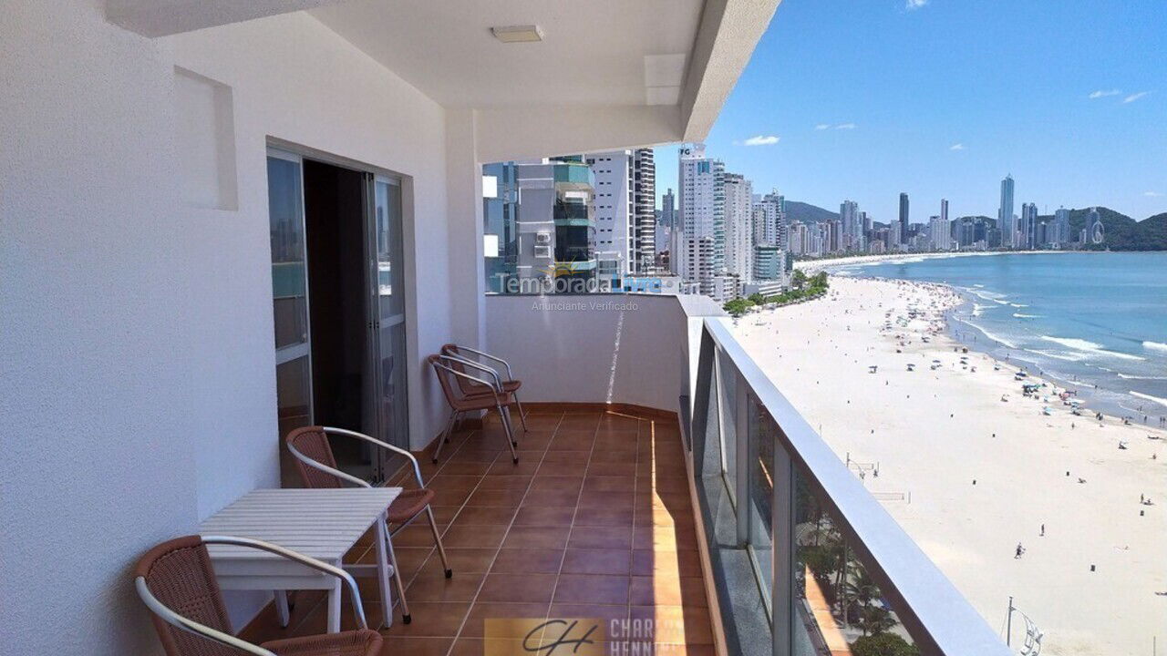 Apartamento para aluguel de temporada em Balneário Camboriú (Praia Central)