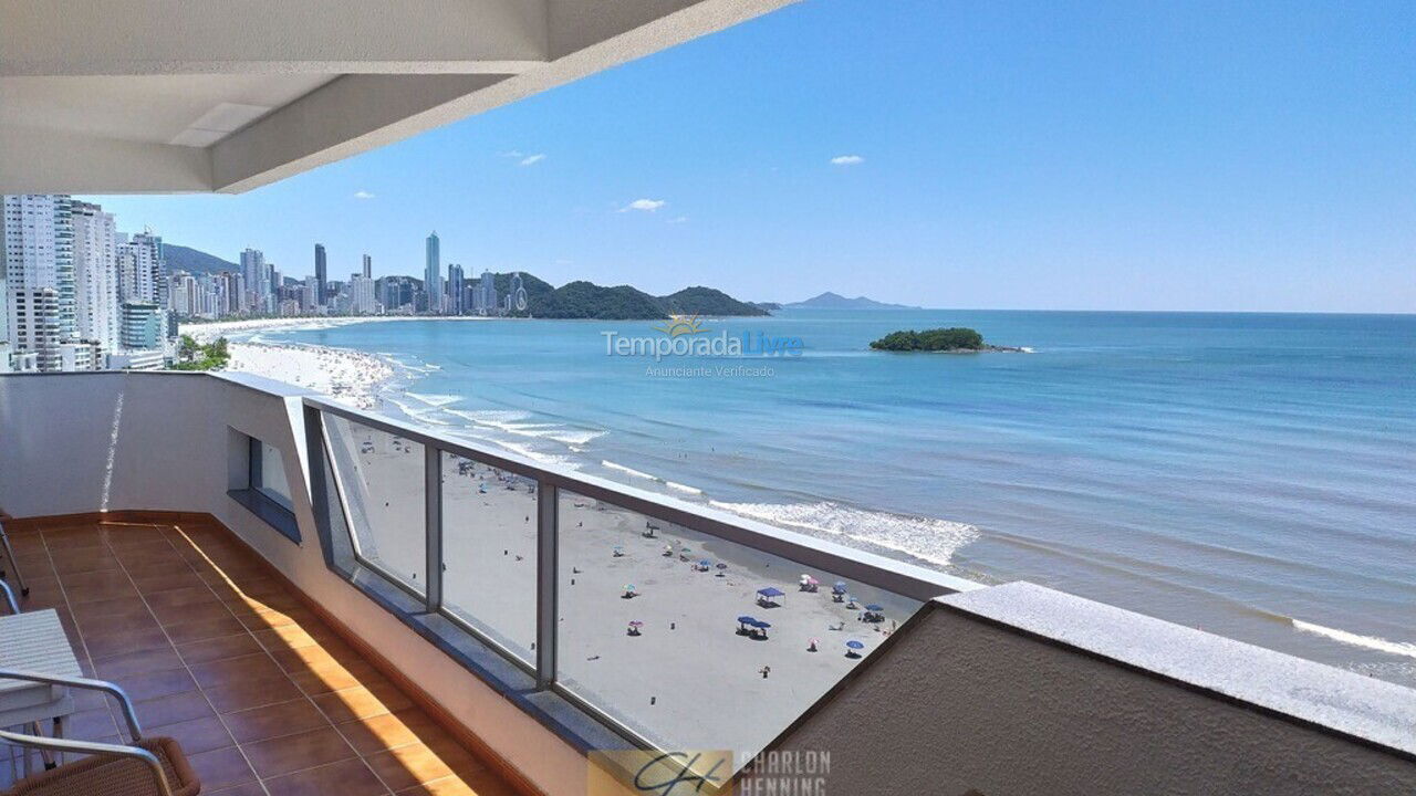 Apartamento para aluguel de temporada em Balneário Camboriú (Praia Central)