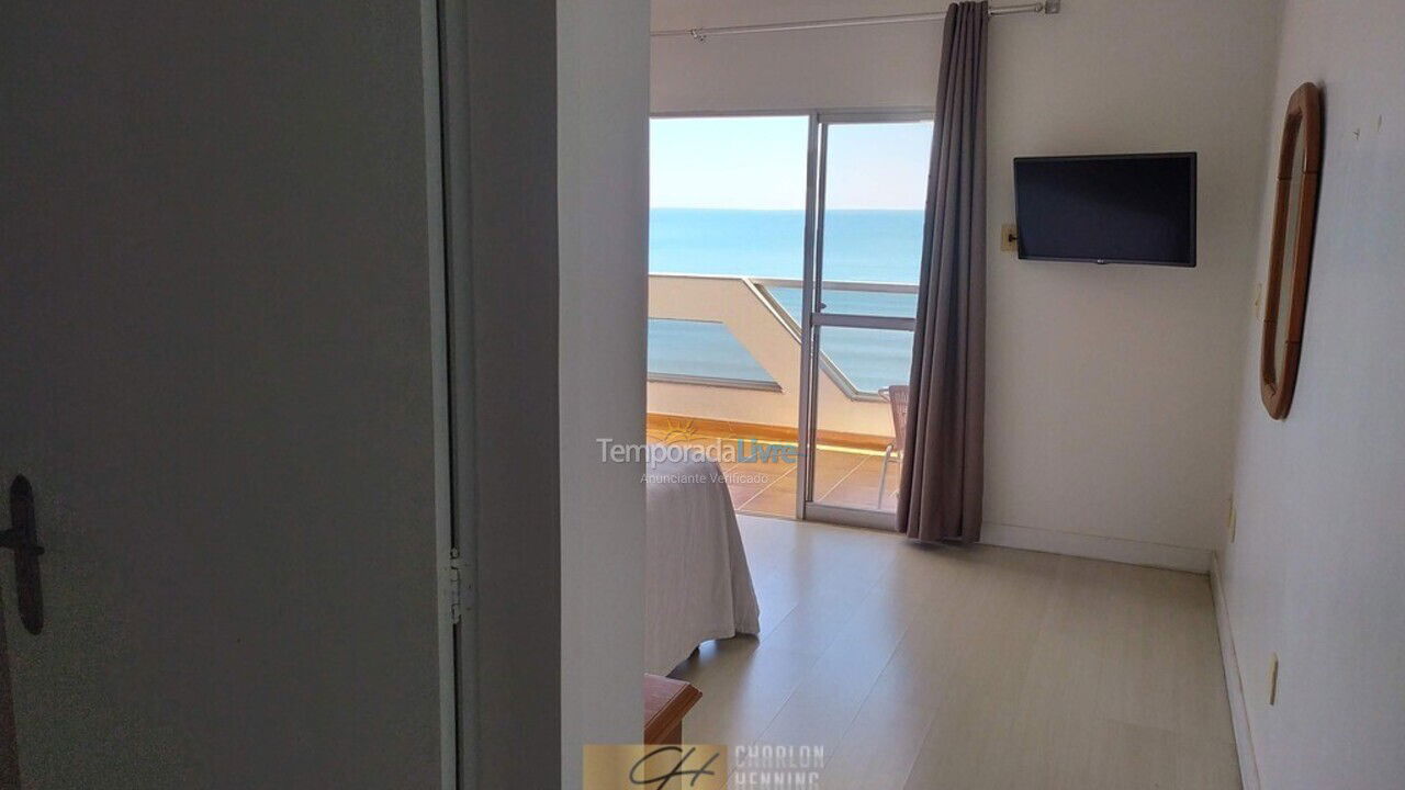 Apartamento para aluguel de temporada em Balneário Camboriú (Praia Central)