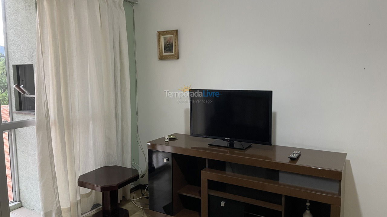 Apartment for vacation rental in Itapema (Meia Praia)