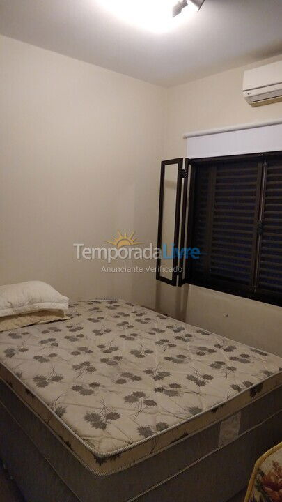 Apartamento para alquiler de vacaciones em Guarujá (Enseada)