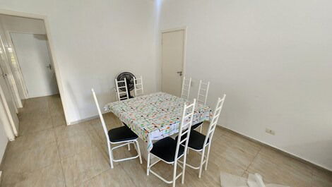 Pitangueiras 2 bedrooms 50 m from the sea near Sobre As Ondas, 1 space