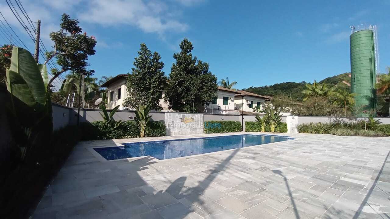 Casa para aluguel de temporada em São Sebastião (Barra do Sahy)