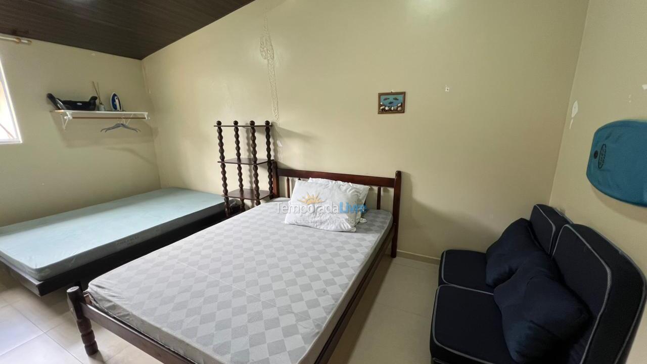 House for vacation rental in São Francisco do Sul (Itaguaçu)