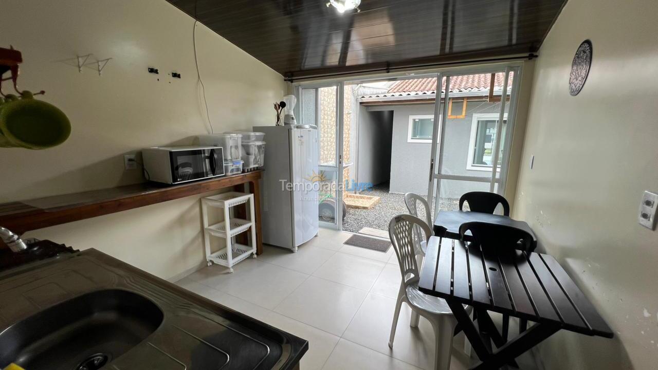 House for vacation rental in São Francisco do Sul (Itaguaçu)