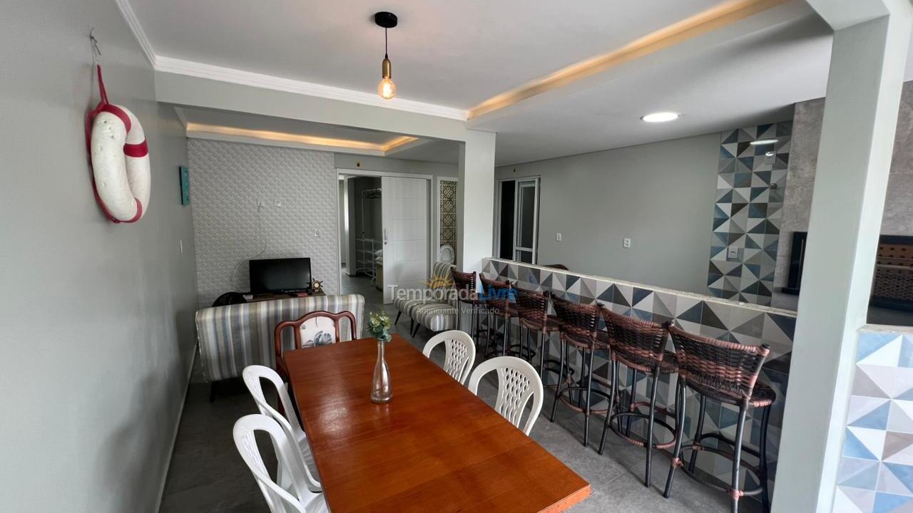 House for vacation rental in São Francisco do Sul (Itaguaçu)