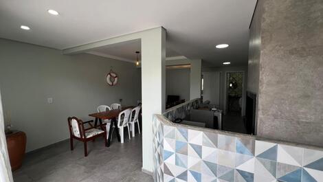 Beautiful semi-detached 1 suite and 1 bedroom with AC, WI-FI, barbecue