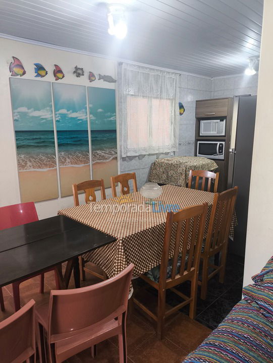 Casa para aluguel de temporada em Torres (Itapeva Norte)