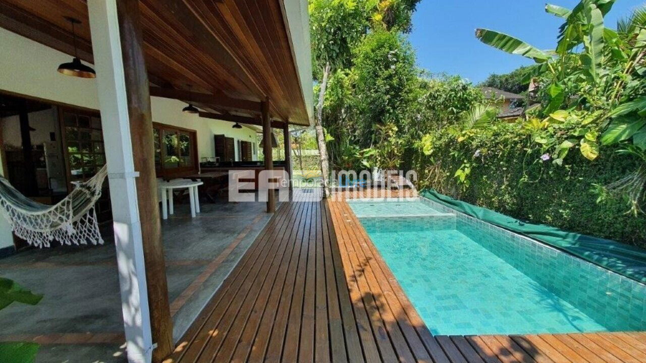 Casa para aluguel de temporada em Ubatuba (Praia de Itamambuca)