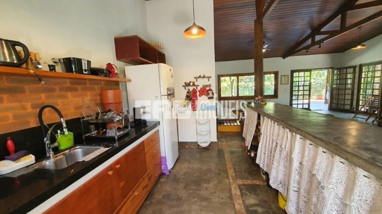 Casa para aluguel de temporada em Ubatuba (Praia de Itamambuca)