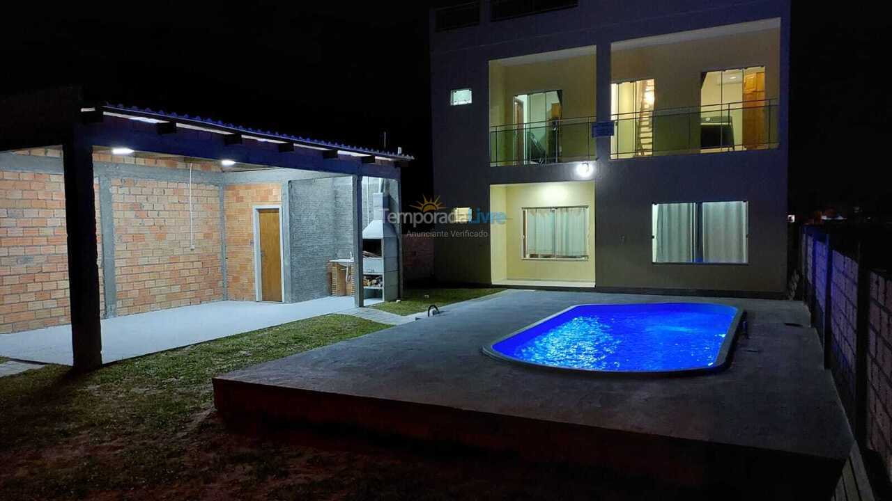 Casa para aluguel de temporada em Balneário Gaivota (Condominio Lagoa Cortada)